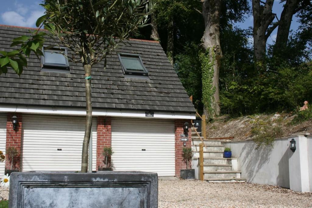 Appartamento The Den, A Secluded Annex With Hot-Tub & Heating Long Bredy Esterno foto