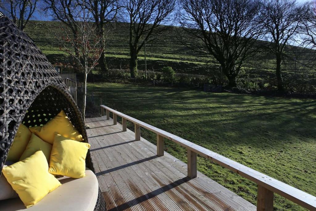 Appartamento The Den, A Secluded Annex With Hot-Tub & Heating Long Bredy Esterno foto